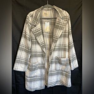 NWT Ashley By 26 International Outerwear Lite Gray Plaid Jacket - Size Medium